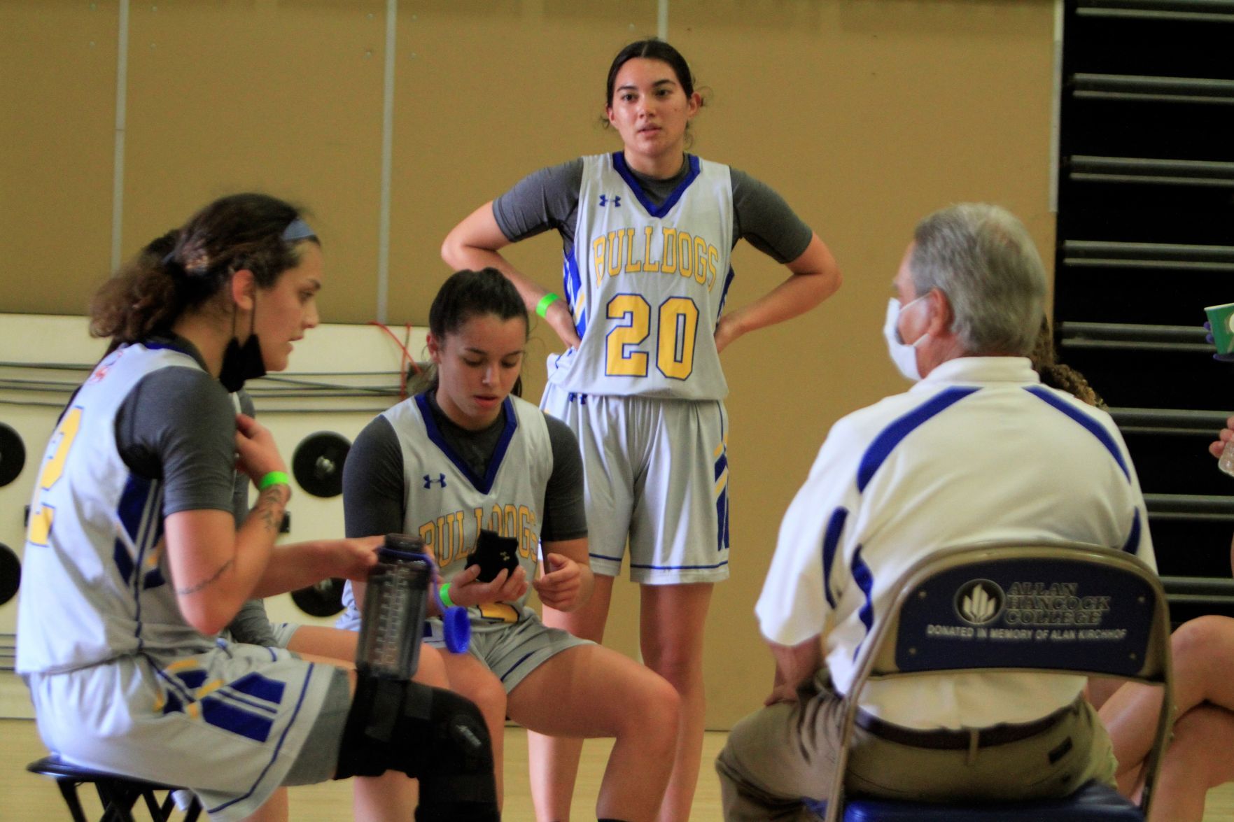 030521 AHC Women 04.JPG